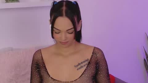 Snapshot of alanajohnson__ chatting on 15, 10, 2025 Ana online show from 15, 10, 2025