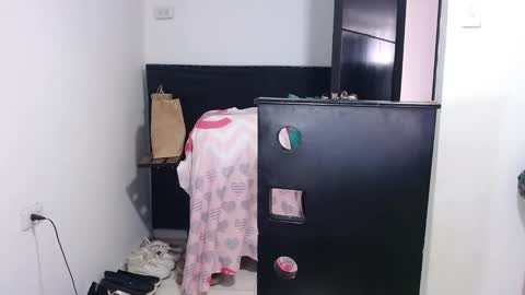 Snapshot of alanajonees chatting on 29, 12, 2024 alanajonees online show from 29, 12, 2024