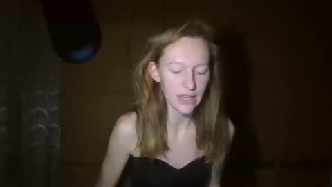 Snapshot of alane26 chatting on 6, 3, 2025 Elisa online show from 6, 3, 2025