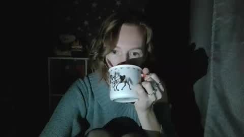 Snapshot of alane26 chatting on 20, 10, 2025 Elisa online show from 20, 10, 2025