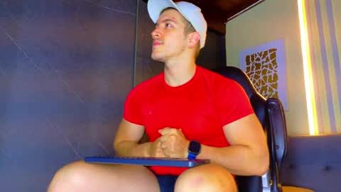 Snapshot of alanferrer chatting on 16, 6, 2026 Alan Ferrer online show from 16, 6, 2026