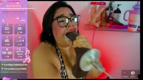 Snapshot of alanna_sloppy chatting on 4, 6, 2026 alana silver online show from 4, 6, 2026