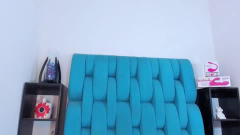 Snapshot of alannaughty_ chatting on 14, 1, 2025 alannaughty_ online show from 14, 1, 2025