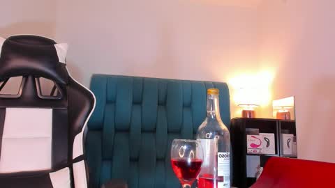 alannaughty_ online show from 14, 2, 2025