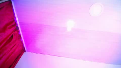 Snapshot of alanys_24 chatting on 18, 6, 2026 Victoria online show from 18, 6, 2026