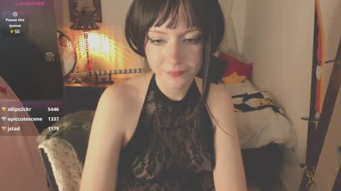 Snapshot of alaskagrace chatting on 6, 12, 2024 Alaska Grace       online show from 6, 12, 2024