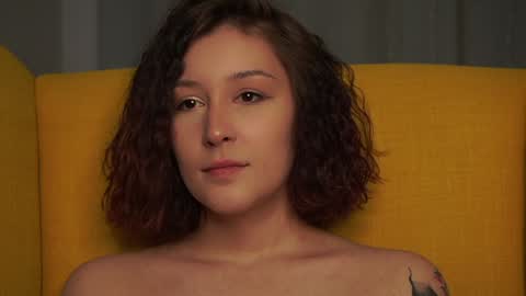 Hi all. My name is Stela and this is my first day here online show from 18, 1, 2025