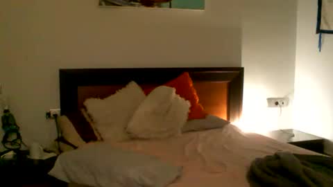 albertomaxchotex online show from 8, 4, 2026