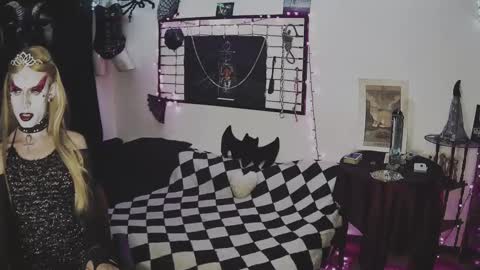 Mistic witch online show from 26, 2, 2025