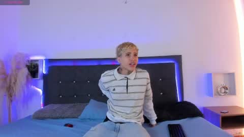ale_cruzz online show from 9, 6, 2026