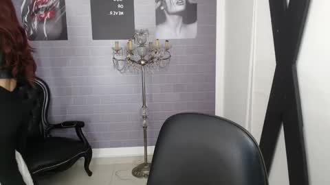 Snapshot of aleesha_cameron02 chatting on 23, 10, 2025 Ale online show from 23, 10, 2025