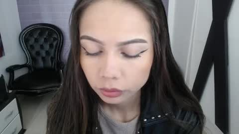 Snapshot of aleesha_cameron02 chatting on 7, 11, 2025 Ale online show from 7, 11, 2025