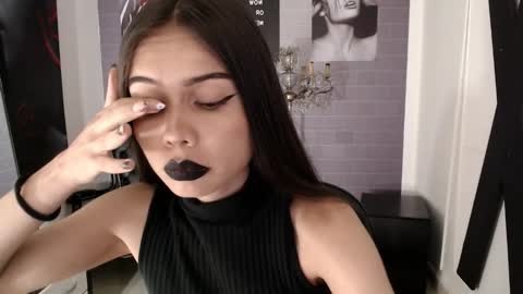 Snapshot of aleesha_cameron02 chatting on 10, 11, 2025 Ale online show from 10, 11, 2025