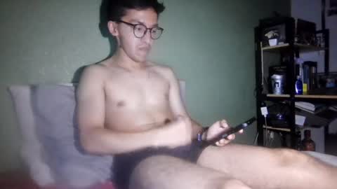 Snapshot of aleexrune chatting on 19, 7, 2026 aleexrune online show from 19, 7, 2026