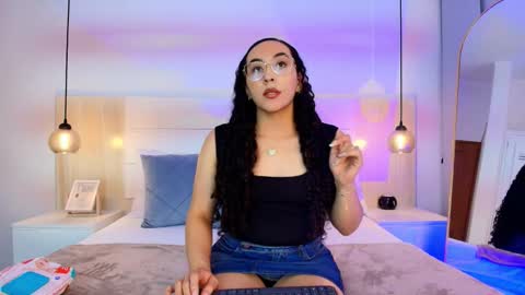 Alehia Cute online show from 18, 11, 2025