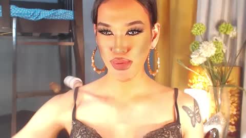 Snapshot of aleinacroft chatting on 2, 3, 2025 aleinacroft online show from 2, 3, 2025