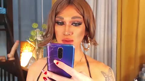 Snapshot of aleinacroft chatting on 7, 3, 2025 aleinacroft online show from 7, 3, 2025