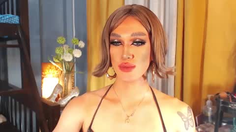 Snapshot of aleinacroft chatting on 8, 3, 2025 aleinacroft online show from 8, 3, 2025