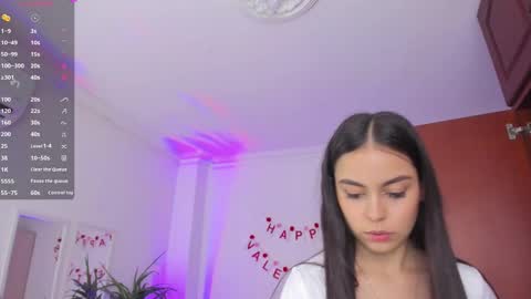 Alejandra online show from 14, 2, 2025