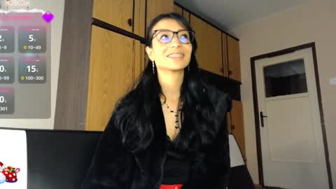 Snapshot of alejandracherry_ chatting on 27, 12, 2024 Alejandra online show from 27, 12, 2024