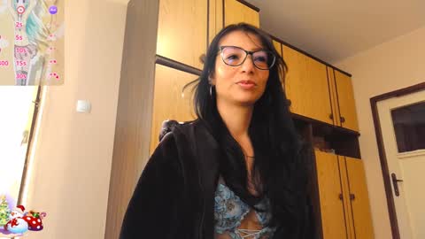 Snapshot of alejandracherry_ chatting on 31, 12, 2024 Alejandra online show from 31, 12, 2024
