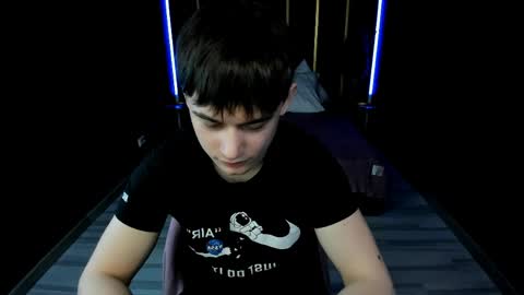 Alejandro online show from 5, 4, 2026