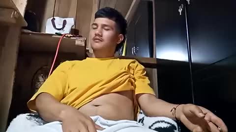 alejandro_miuller online show from 3, 6, 2026