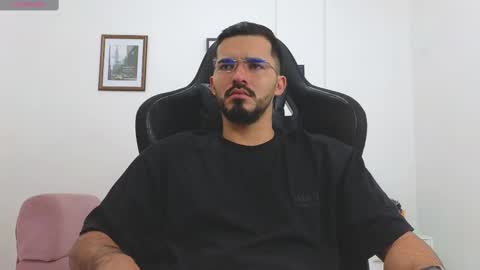 alejandroo_7 online show from 12, 11, 2025