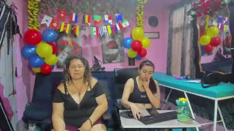 zoe and Kataleya online show from 16, 6, 2026