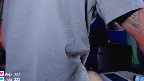 Snapshot of alejo_323__ chatting on 3, 3, 2025 alejo_323__ online show from 3, 3, 2025