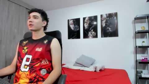 alejo_gray1 online show from 3, 3, 2026