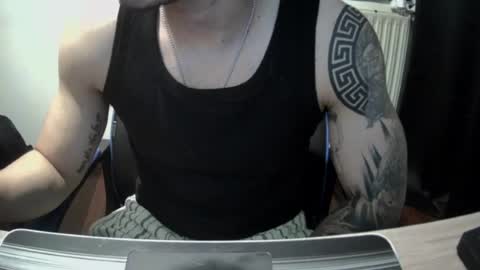 Snapshot of alejoduarte16 chatting on 16, 6, 2026 alejoduarte16 online show from 16, 6, 2026