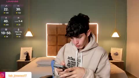 ALejoo Saenz online show from 13, 4, 2026