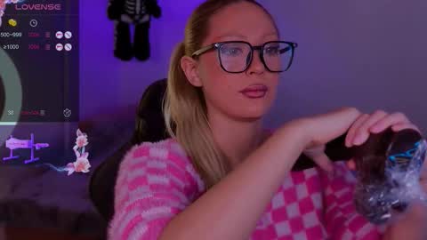 aleksacandy online show from 11, 11, 2025