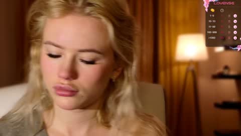 Lexi online show from 23, 12, 2024