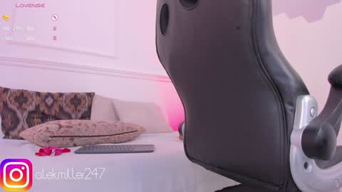 Snapshot of aleksandra_miller chatting on 7, 1, 2025 Aleksandra online show from 7, 1, 2025