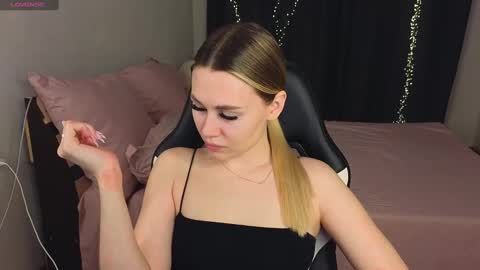 Alena online show from 18, 1, 2025