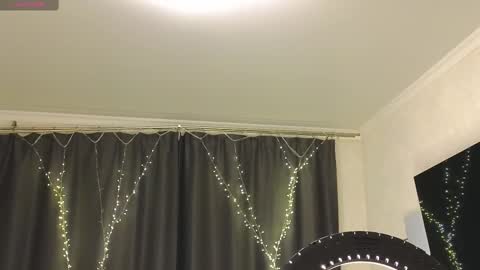 Alena online show from 22, 2, 2025