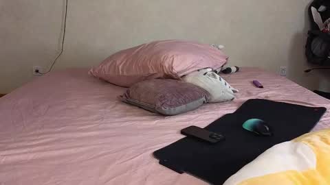 Alena online show from 6, 4, 2026