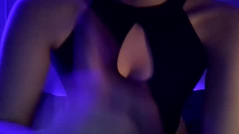 Aleniia19 online show from 23, 10, 2025