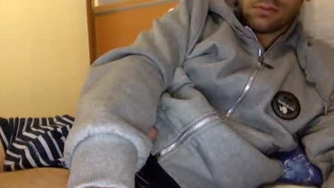 alesex90 online show from 30, 4, 2026