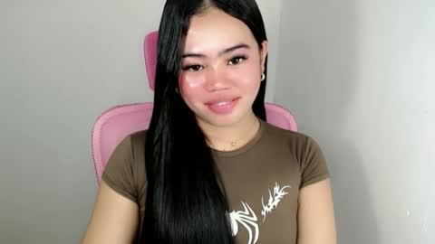 Snapshot of alesha_vibe_me chatting on 17, 5, 2026 alesha_vibe_me online show from 17, 5, 2026