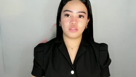 Snapshot of alesha_vibe_me chatting on 21, 6, 2026 alesha_vibe_me online show from 21, 6, 2026