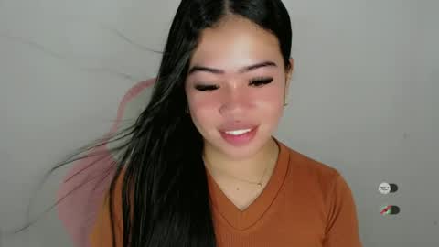 Snapshot of alesha_vibe_me chatting on 23, 6, 2026 alesha_vibe_me online show from 23, 6, 2026