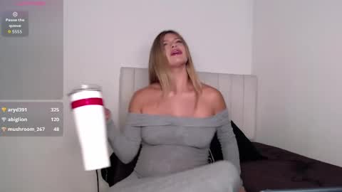 Alessandra Bloom online show from 11, 4, 2026