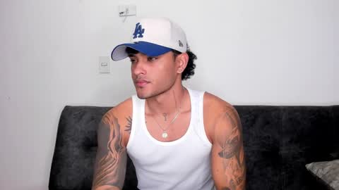 Snapshot of alessandro_vanni chatting on 21, 2, 2025 Alessandro Vanni online show from 21, 2, 2025
