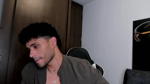 Snapshot of alessandro_vanni chatting on 9, 3, 2025 Alessandro Vanni online show from 9, 3, 2025