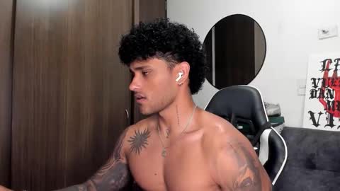 Snapshot of alessandro_vanni chatting on 22, 9, 2025 Alessandro Vanni online show from 22, 9, 2025