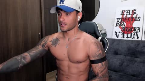 Snapshot of alessandro_vanni chatting on 25, 9, 2025 Alessandro Vanni online show from 25, 9, 2025