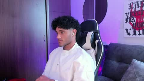 Alessandro Vanni online show from 18, 4, 2026